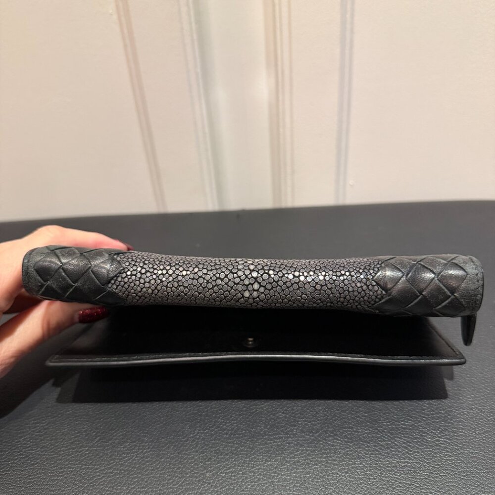 Rare Bottega Veneta Intrecciato Black Leather Nappa Long Wallet w/ Stingray - Picture 8 of 10